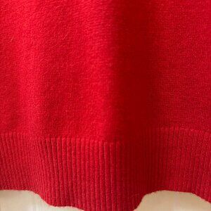 CRIMSON "LIV MILANO" XL WOMEN'S LONG-SLEEVED SWEATER W/RHINESTONES ON SLEEVES
